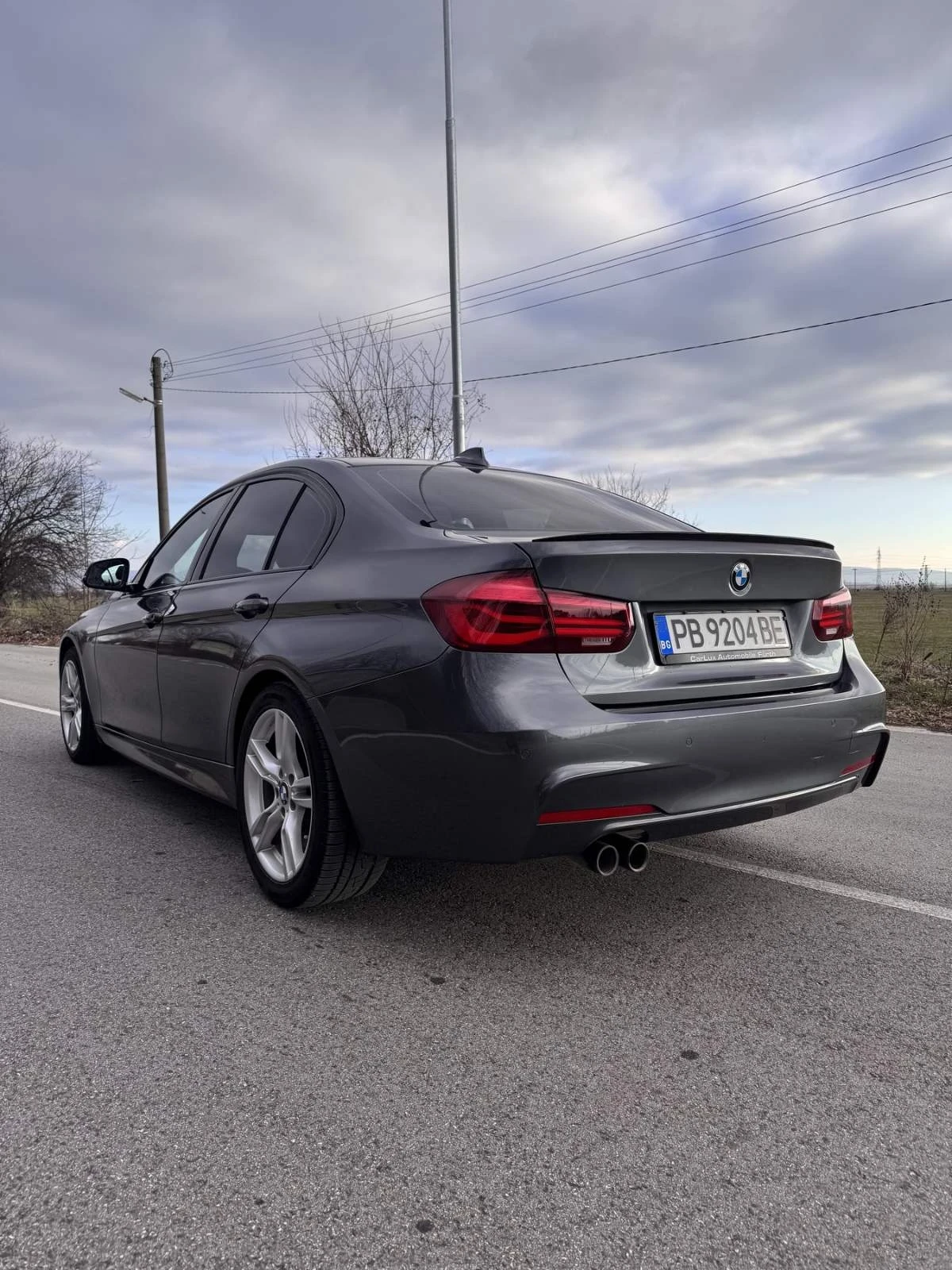 BMW 320 M-Performance/Full екстри/Лизинг - изображение 5