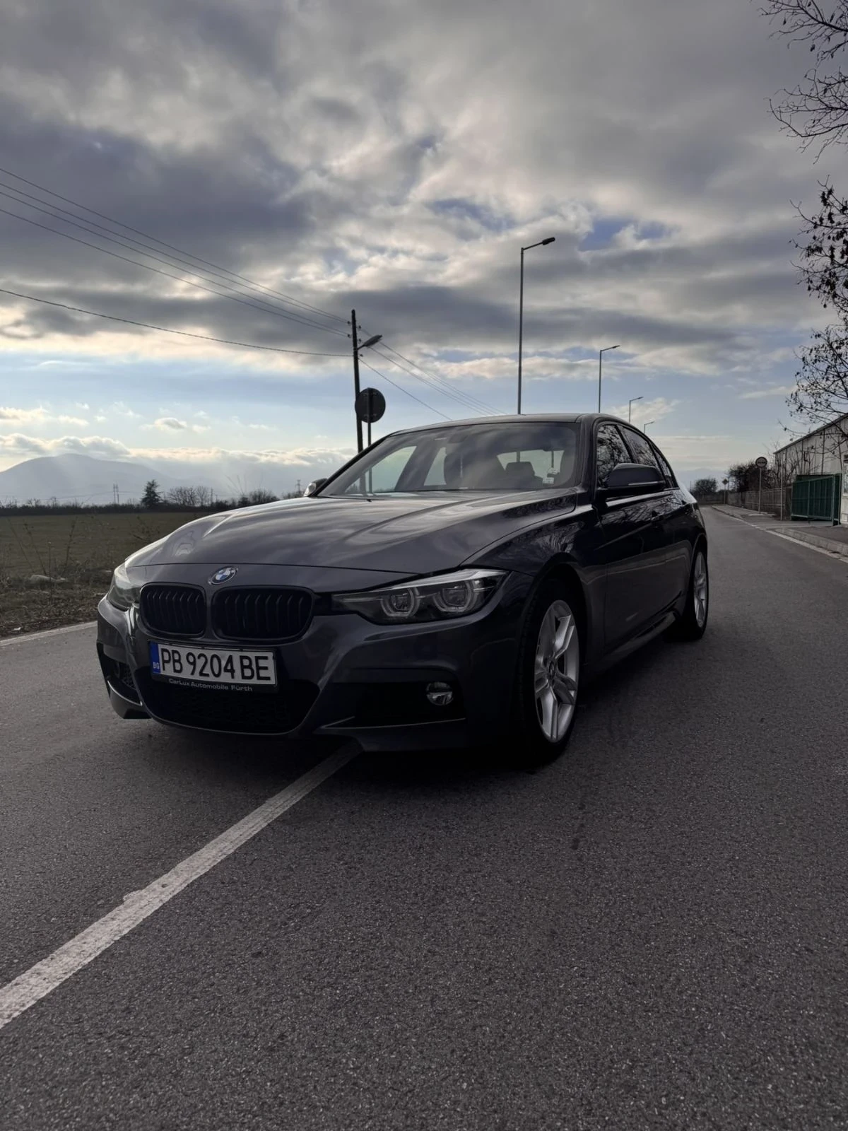 BMW 320 M-Performance/Full екстри/Лизинг - изображение 3