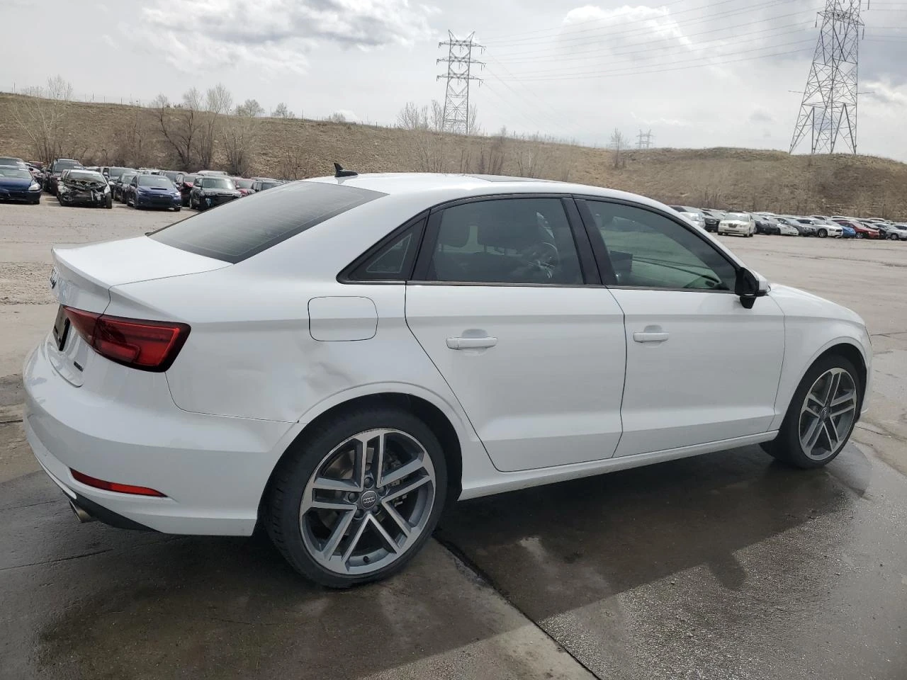 Audi A3 PREMIUM 45 TFSI QUATTRO TIPTRONIC - изображение 3