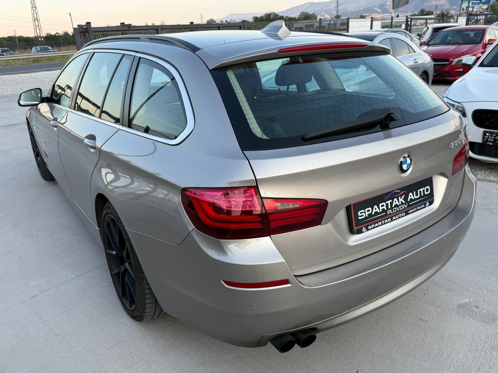 BMW 530 D* 12.2013г* 245к.с* 8СК* 218.000КМ* ТОП СЪСТОЯНИЕ - изображение 6