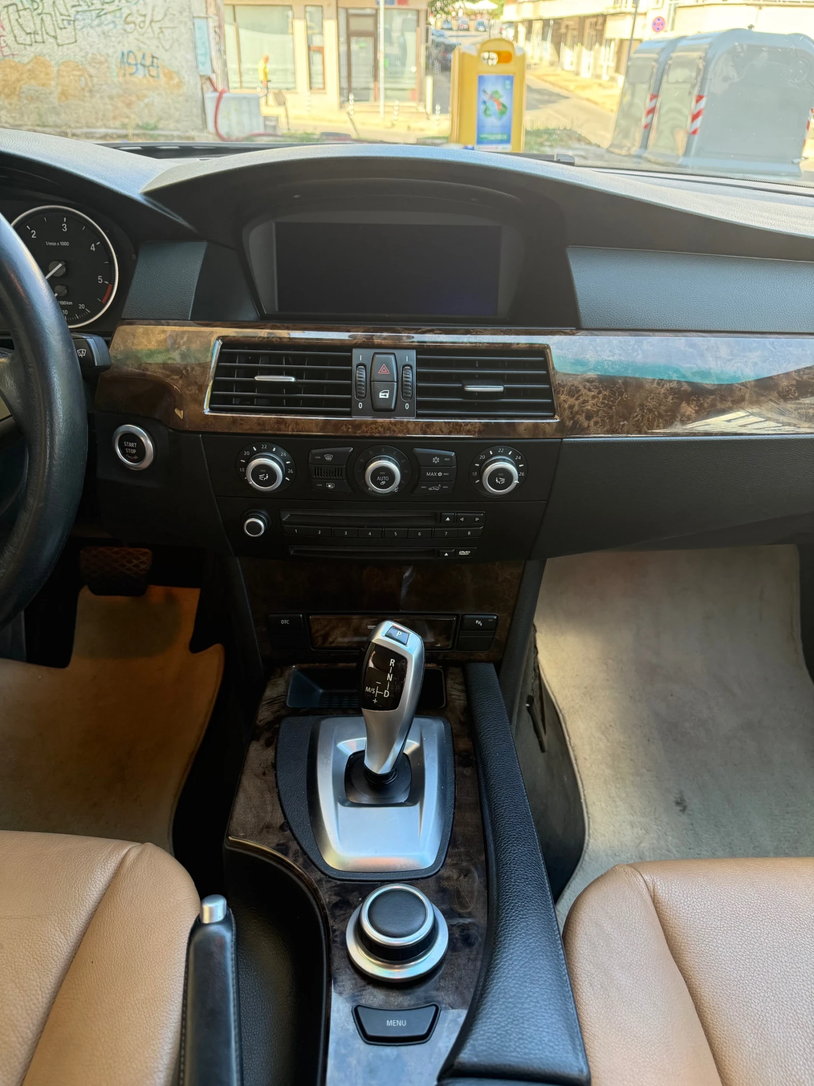BMW 530 221000км Facelift - изображение 9