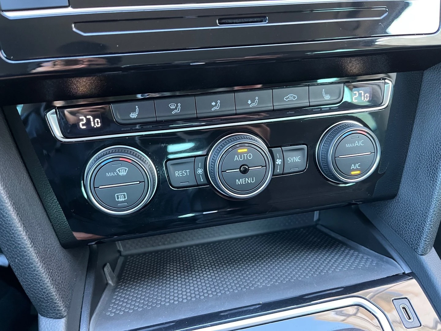 VW Passat Business 2.0 TDI SCR DSG | Mobile.bg � ����������� 13