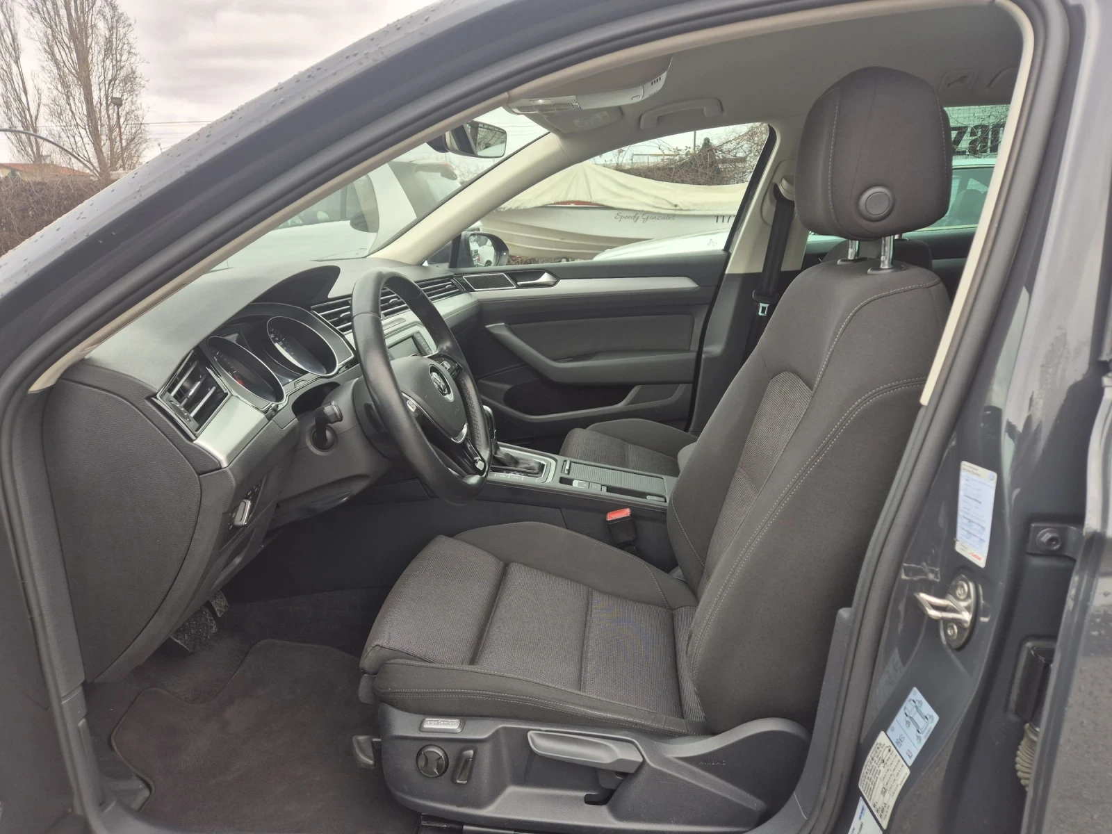 VW Passat 2.0 TDI/190кс/АВТОМАТИК  - изображение 10