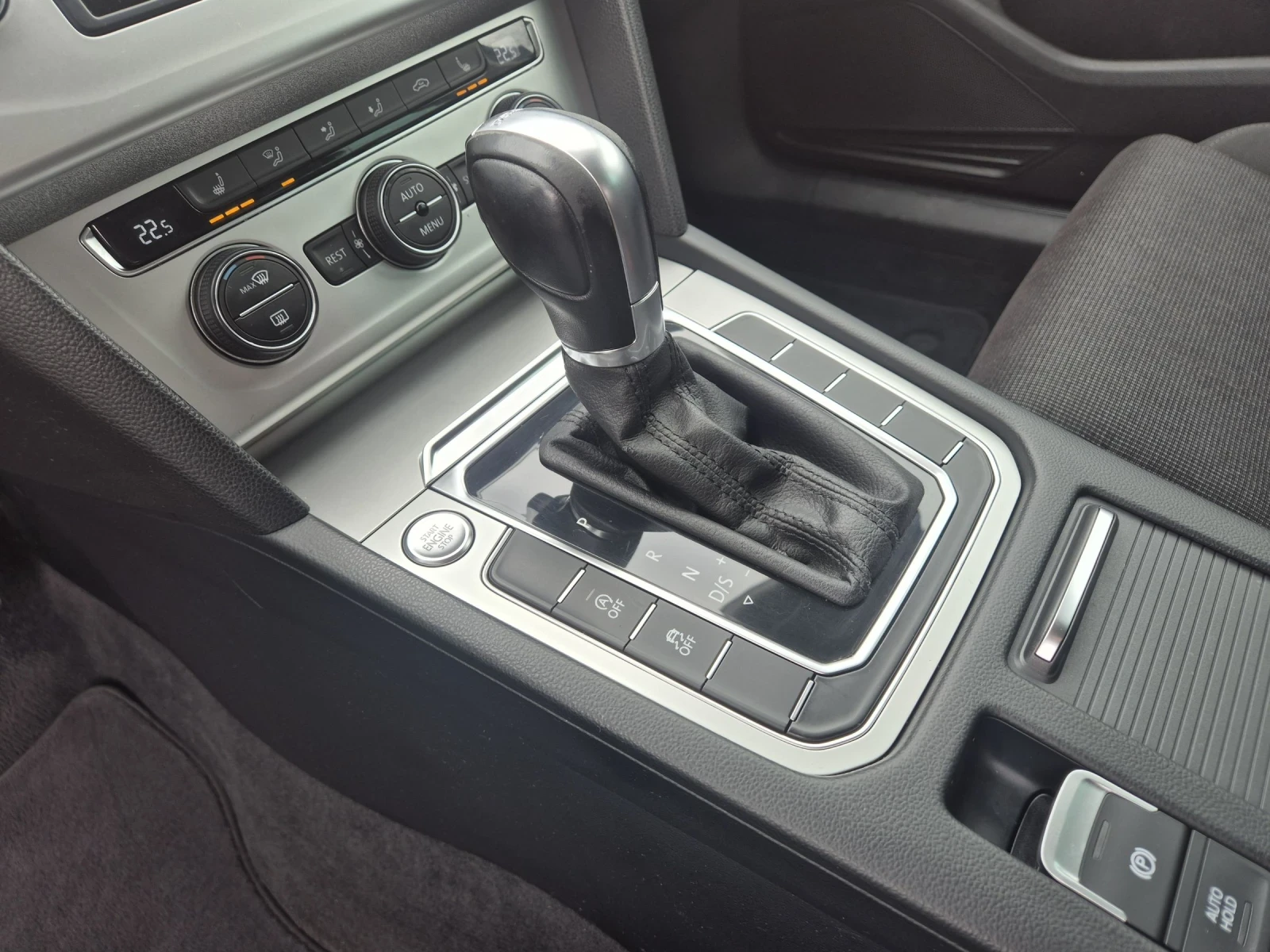 VW Passat 2.0 TDI/190кс/АВТОМАТИК  - изображение 9