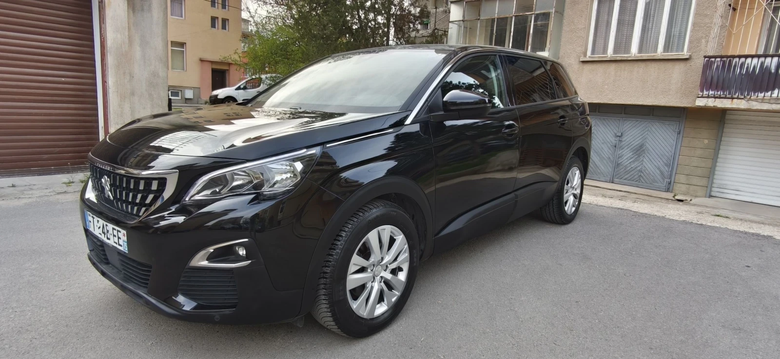 Peugeot 5008 1.5 Bluehdi 6+ 1 8EAT, снимка 2 - Автомобили и джипове - 54220288