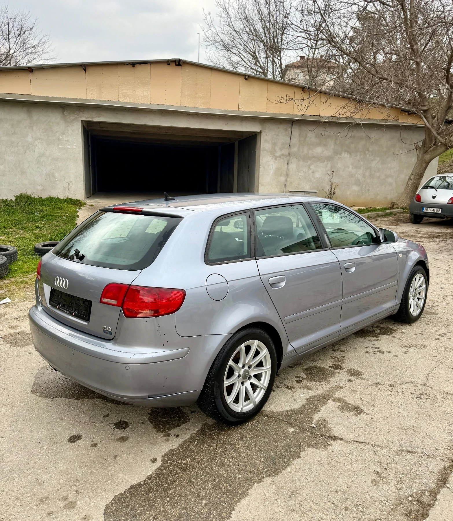 Audi A3 2.0 FSI, снимка 7 - Автомобили и джипове - 54342172