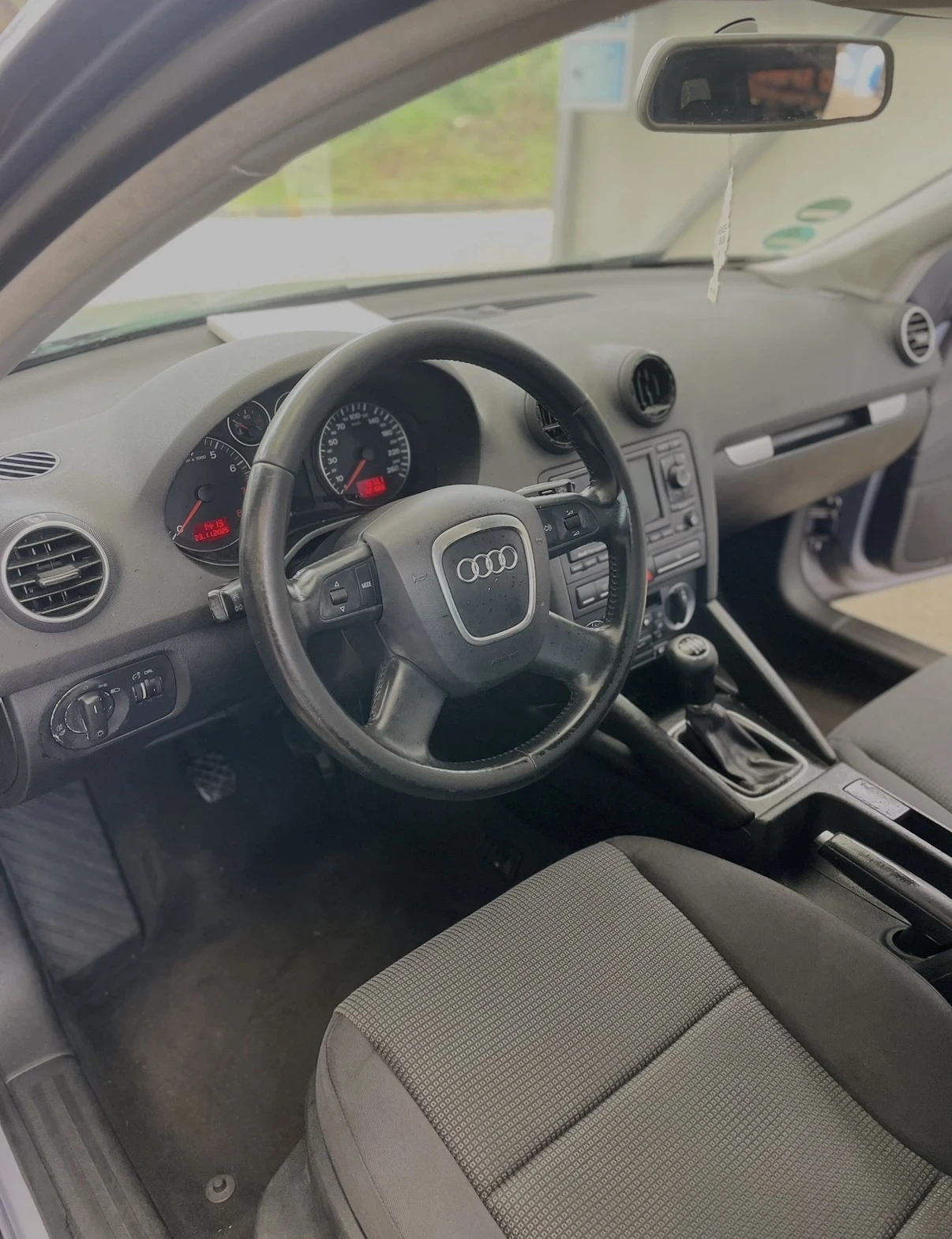 Audi A3 2.0 FSI, снимка 10 - Автомобили и джипове - 54342172