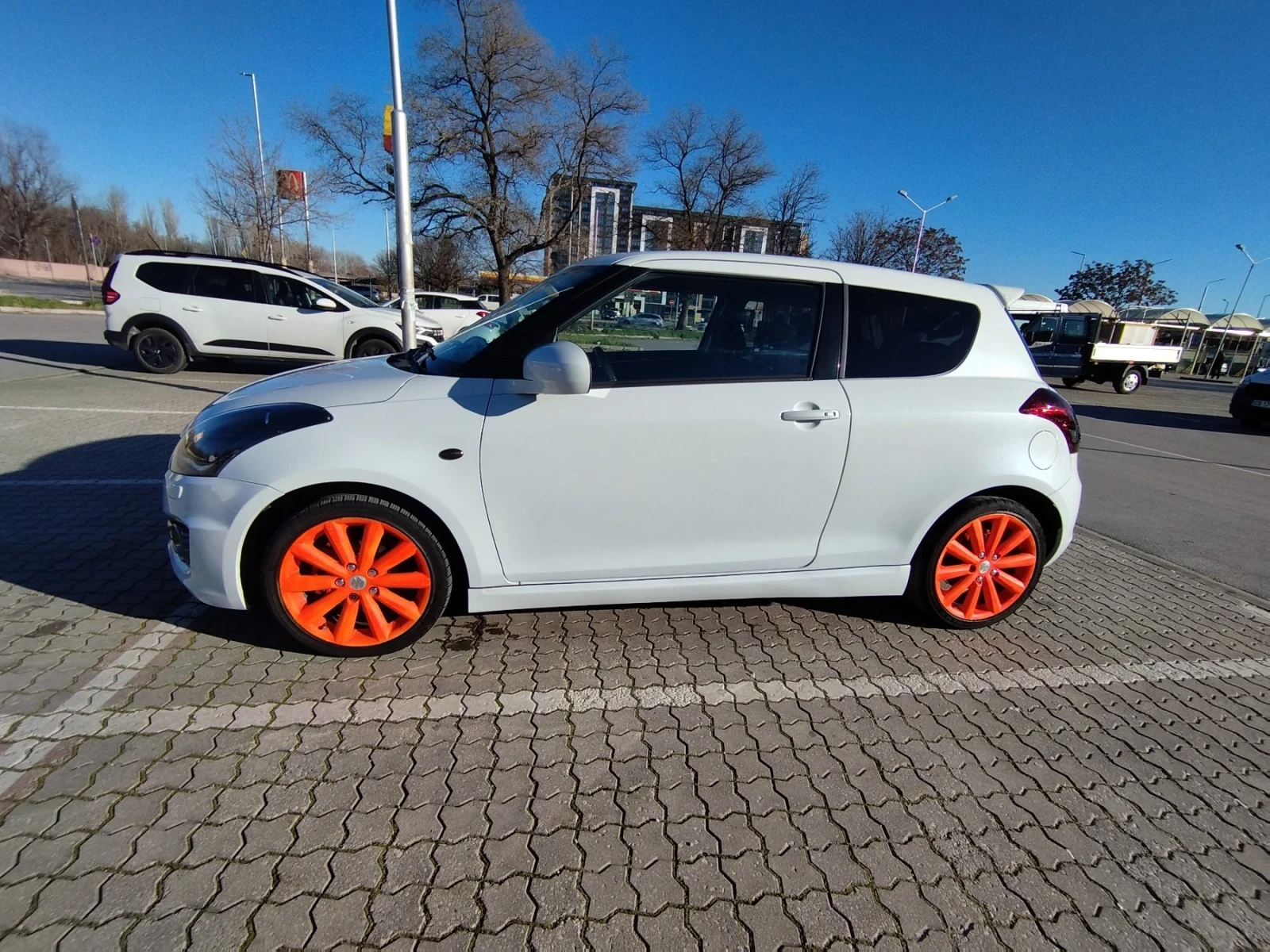 Suzuki Swift Suzuki Swift Sport Bi Xenon, снимка 15 - Автомобили и джипове - 54349944