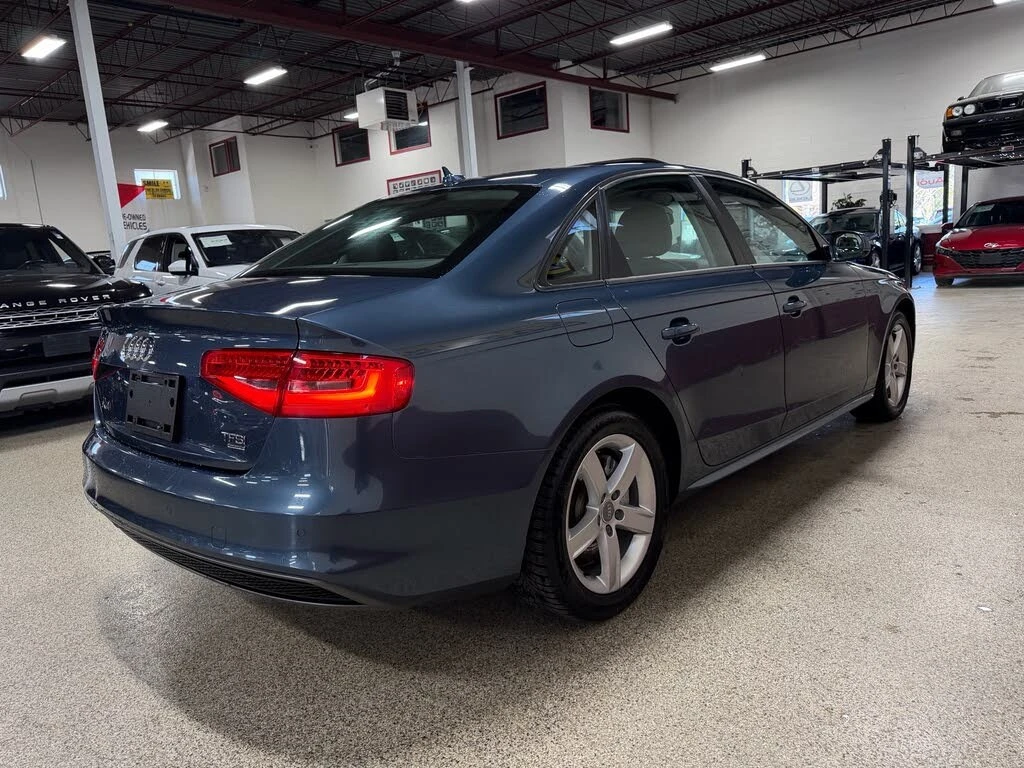 Audi A4 2.0T quattro Komfort* АвтоКредит* (Цена до БГ) , снимка 6 - Автомобили и джипове - 54444505