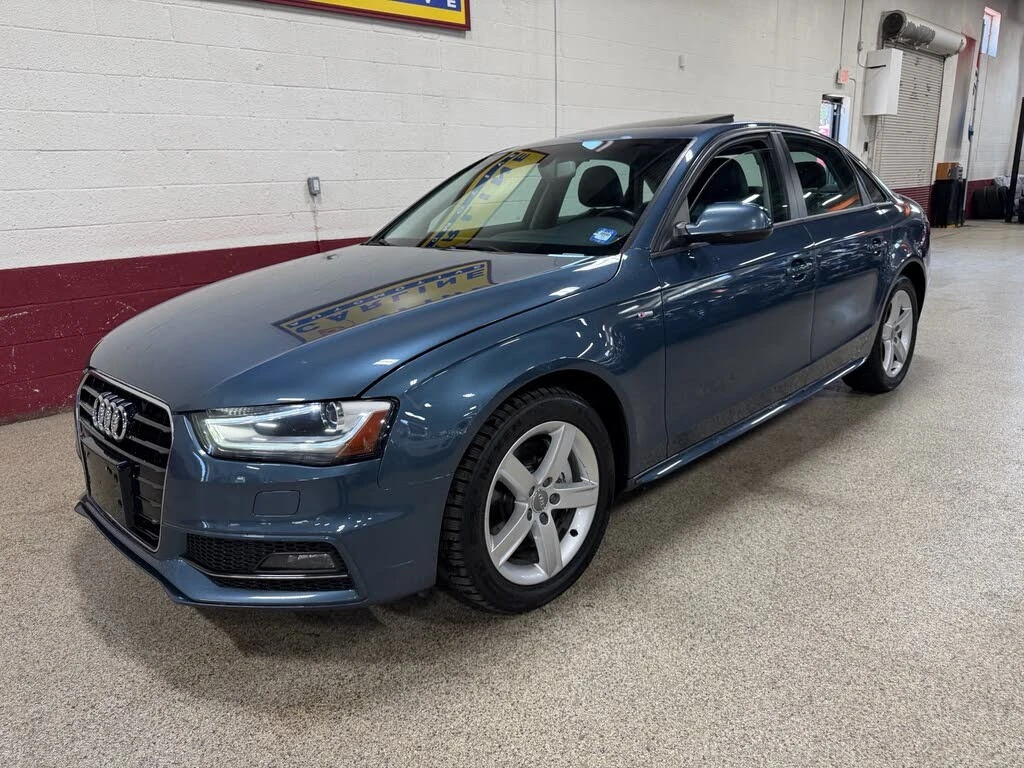 Audi A4 2.0T quattro Komfort* АвтоКредит* (Цена до БГ) , снимка 2 - Автомобили и джипове - 54444505