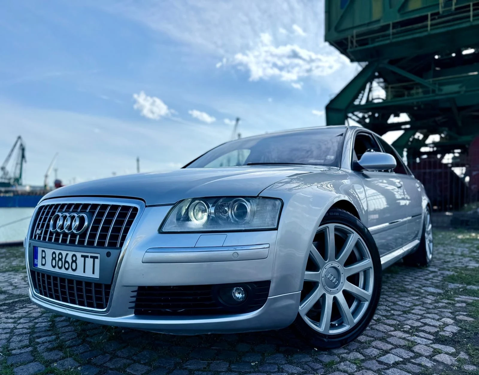 Audi A8 4.2i LPG S Line Bose ACC V8 Лизинг, снимка 2 - Автомобили и джипове - 55148002