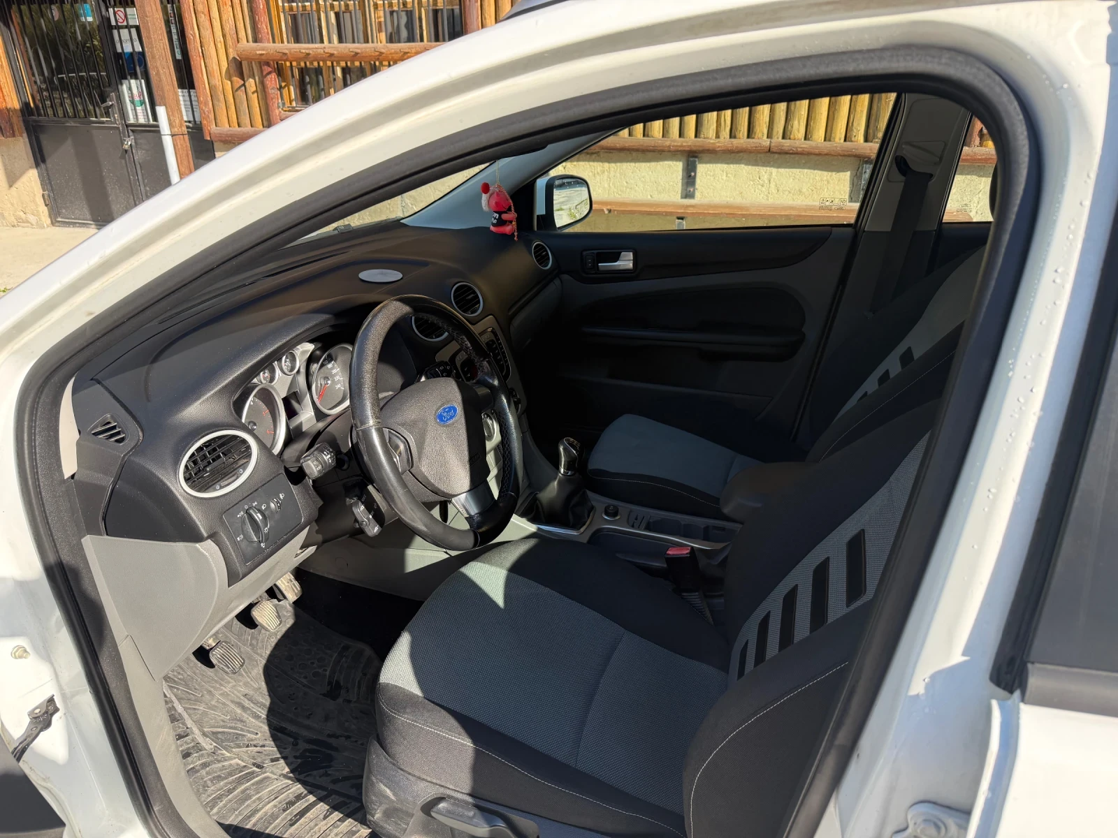 Ford Focus 1.6 TDCI 109hp, снимка 7 - Автомобили и джипове - 55248860