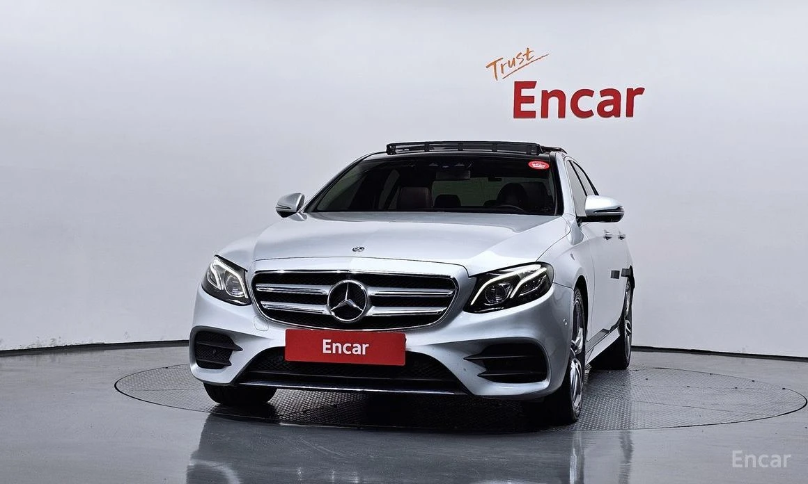 Mercedes-Benz E 350, снимка 3 - Автомобили и джипове - 55456118