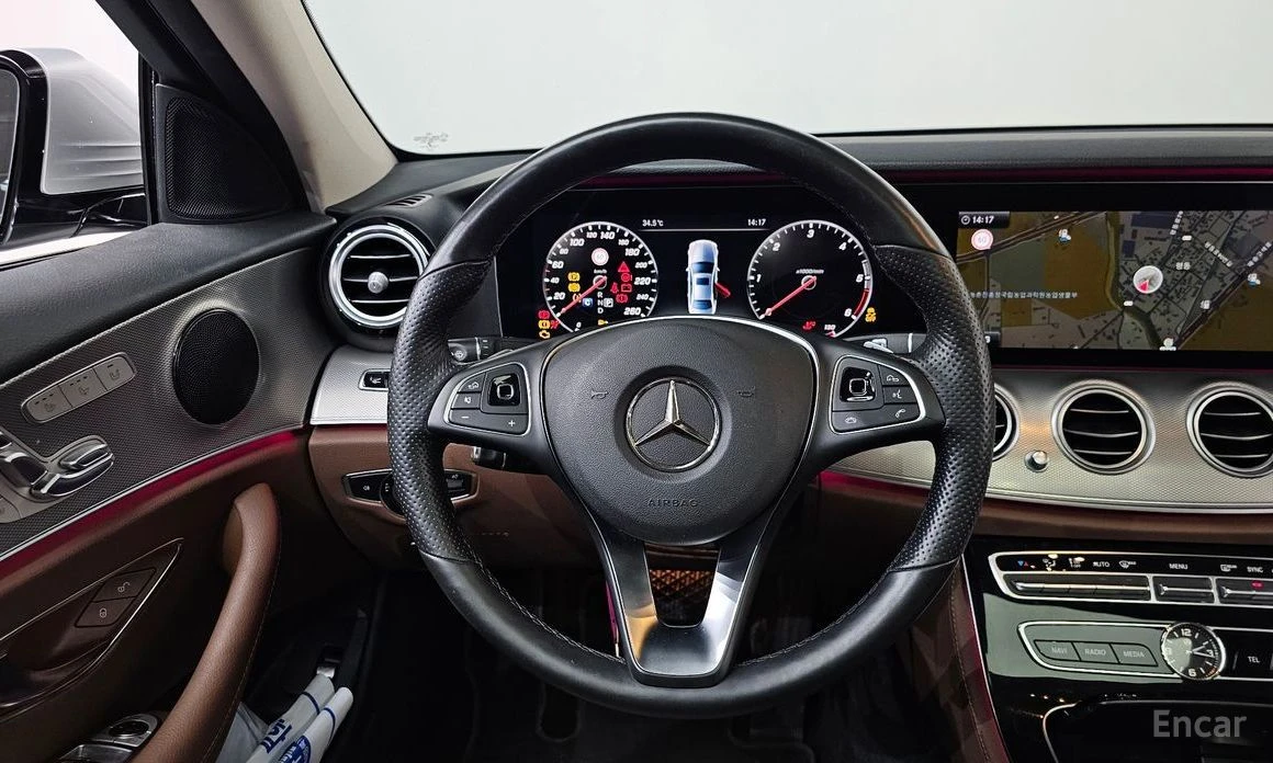 Mercedes-Benz E 350, снимка 13 - Автомобили и джипове - 55456118