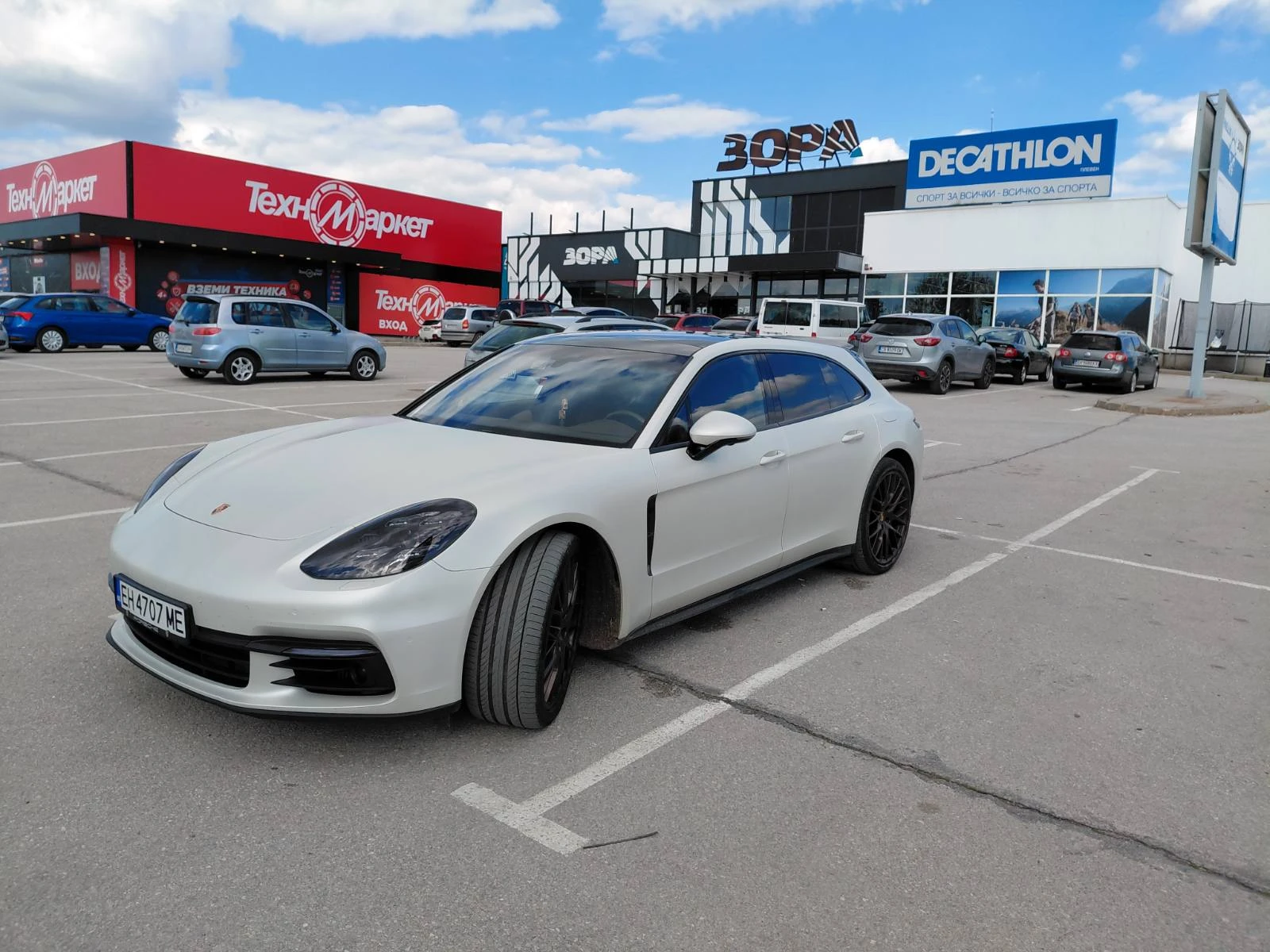 Porsche Panamera 4 E-Hybrid ГАРАНЦИЯ 2029 , снимка 4 - Автомобили и джипове - 55753519