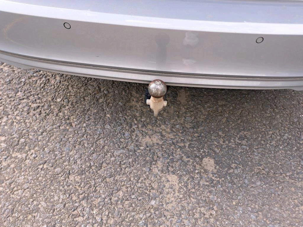 Volvo V90 B4 D MHEV MOMENTUM PRO AUTO NAVI, снимка 9 - Автомобили и джипове - 56107687