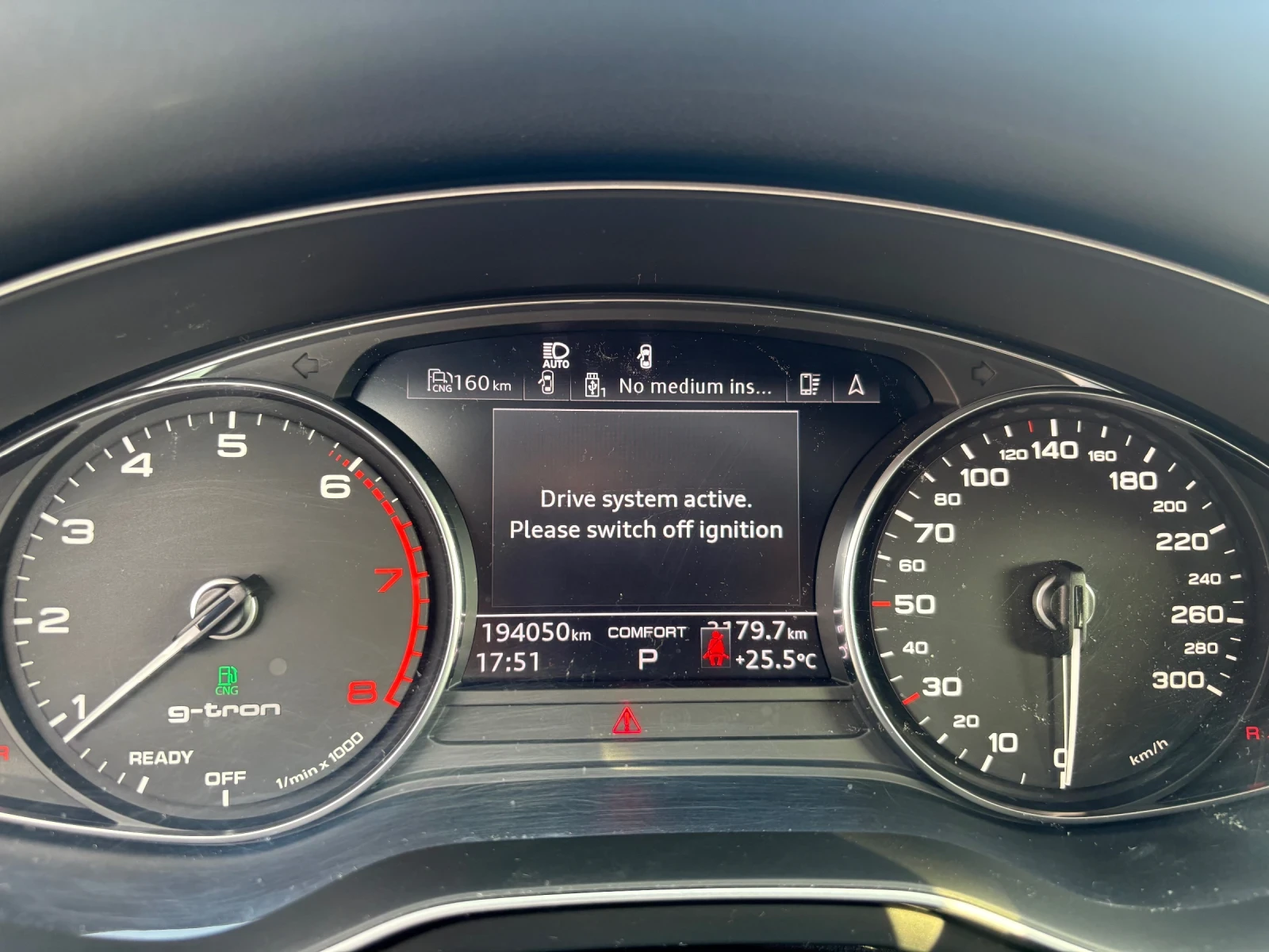 Audi A4 Audi A4 4.0 G-TRON S LINE , снимка 14 - Автомобили и джипове - 56153857