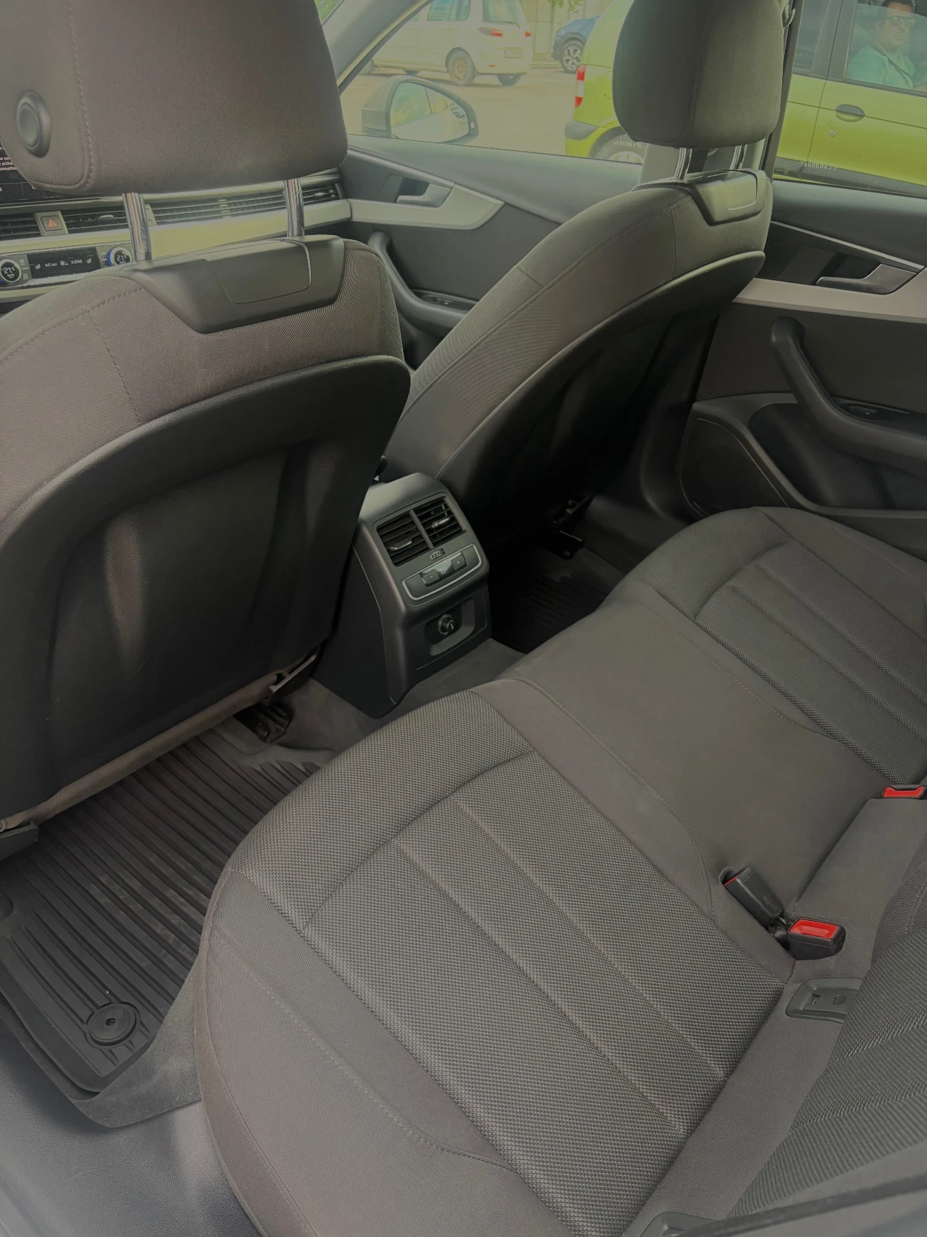 Audi A4 Audi A4 4.0 G-TRON S LINE , снимка 10 - Автомобили и джипове - 56153857