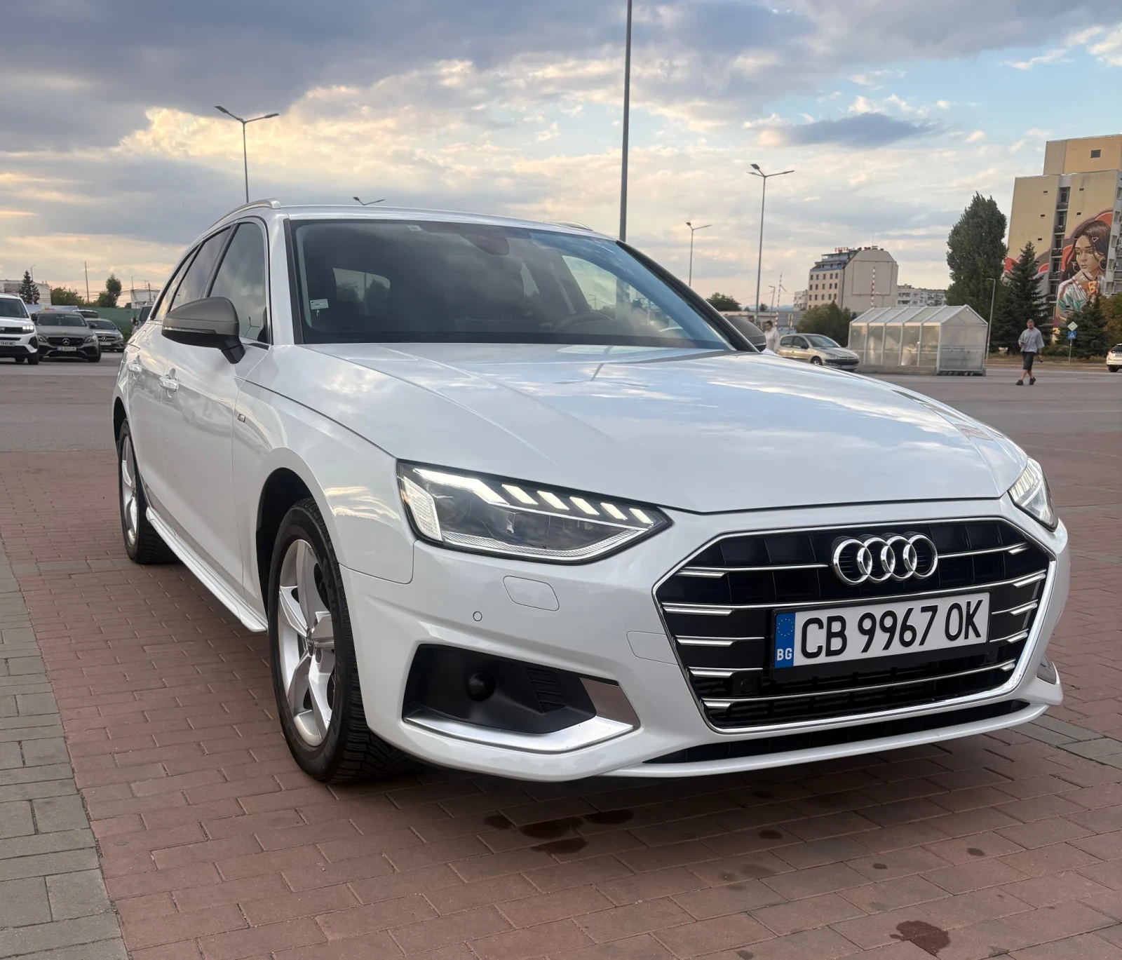 Audi A4 Audi A4 4.0 G-TRON S LINE 