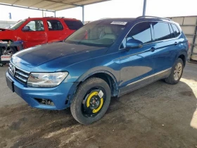 VW Tiguan 2.0L 4 Front-wheel Drive