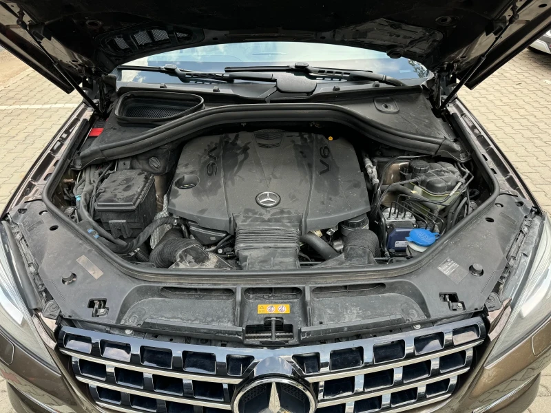 Mercedes-Benz ML 350 BLUETEC 4MATIC, снимка 7 - Автомобили и джипове - 47318837