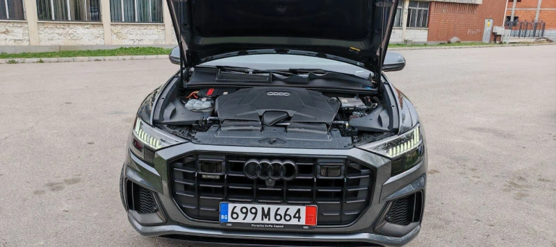 Audi Q8 S line , снимка 12 - Автомобили и джипове - 49532253