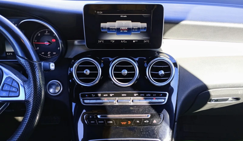 Mercedes-Benz GLC 220 170 кс 4MATIC 9 G-TRONIC, снимка 11 - Автомобили и джипове - 52573518