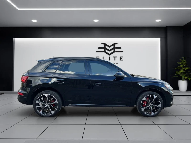 Audi SQ5 TЕCHNIK* DISTRONIC* BANG & OLUFSEN* PANORAMA* , снимка 5 - Автомобили и джипове - 52661963