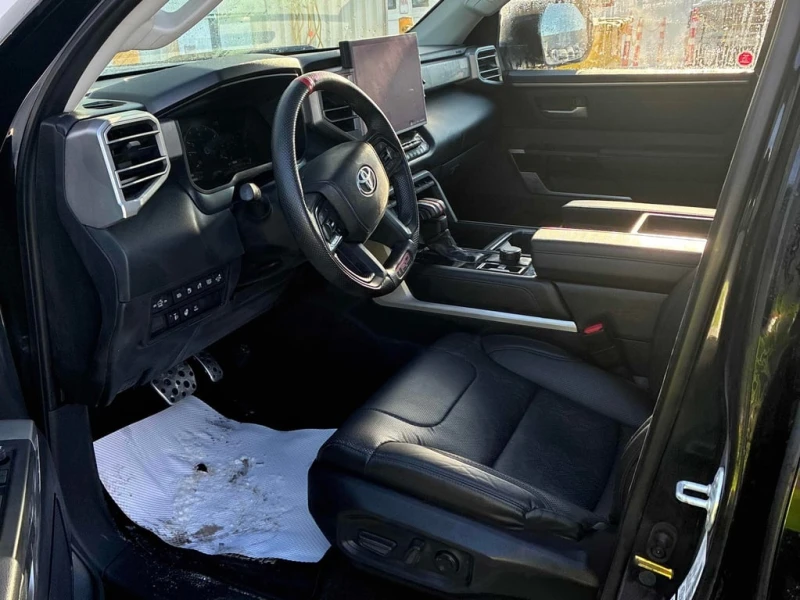 Toyota Tundra * Limited Hybrid * CARFAX * БЕЗ ПЪРВОНАЧАЛНА ВНОСК, снимка 5 - Автомобили и джипове - 52940867