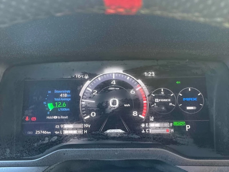 Toyota Tundra * Limited Hybrid * CARFAX * БЕЗ ПЪРВОНАЧАЛНА ВНОСК, снимка 8 - Автомобили и джипове - 52940867