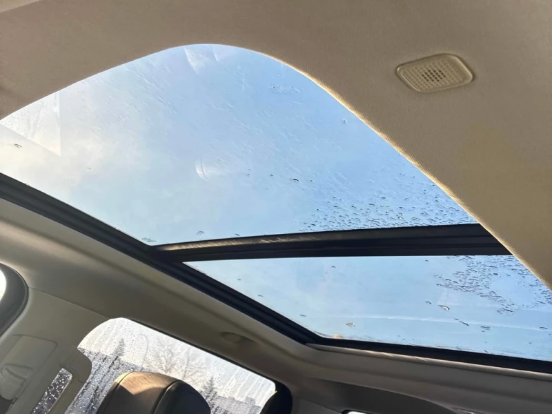 Toyota Tundra * Limited Hybrid * CARFAX * БЕЗ ПЪРВОНАЧАЛНА ВНОСК, снимка 11 - Автомобили и джипове - 52940867