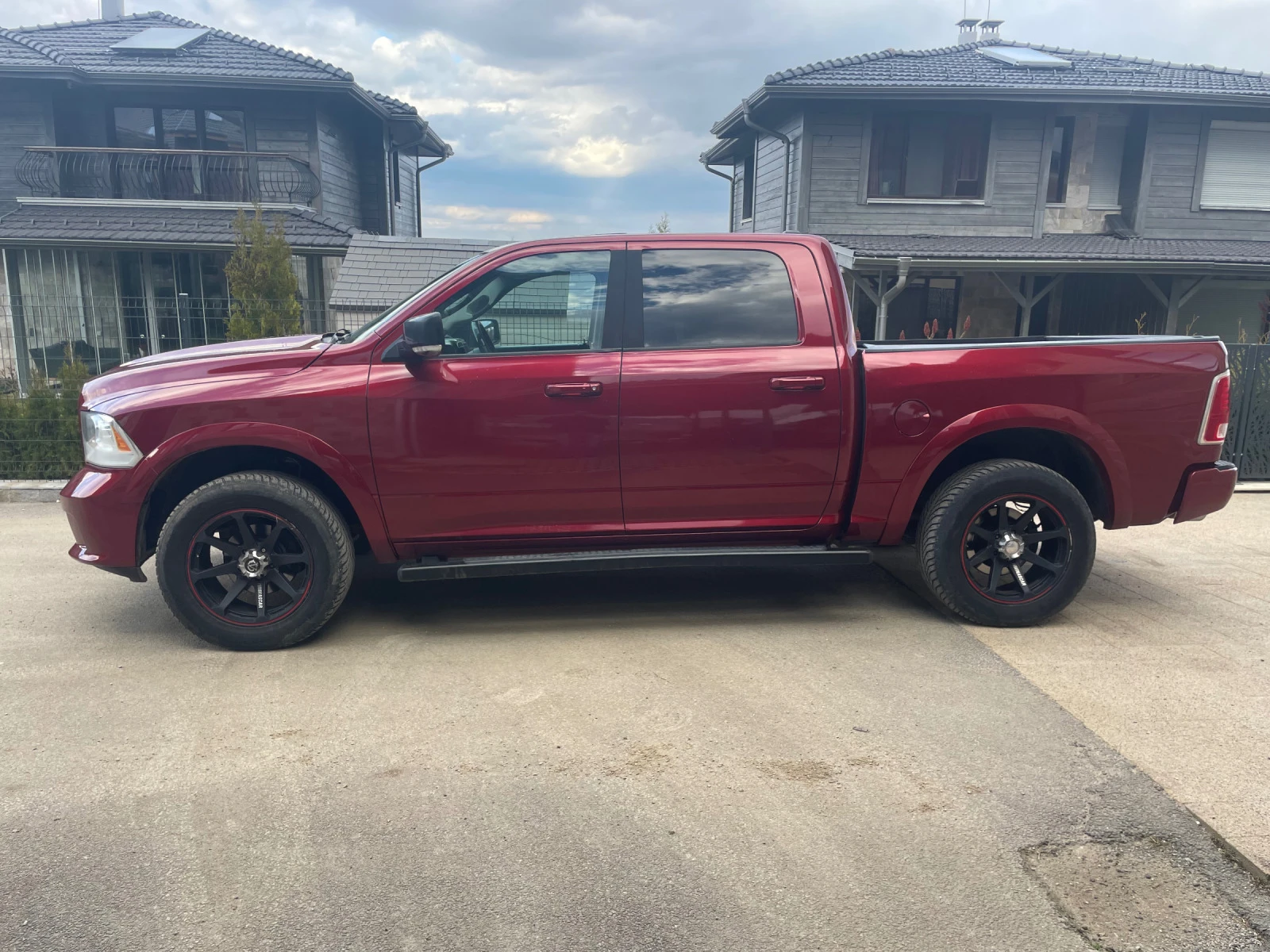 Dodge RAM 1500 5.7Hemi 4x4 LIMITED - изображение 4