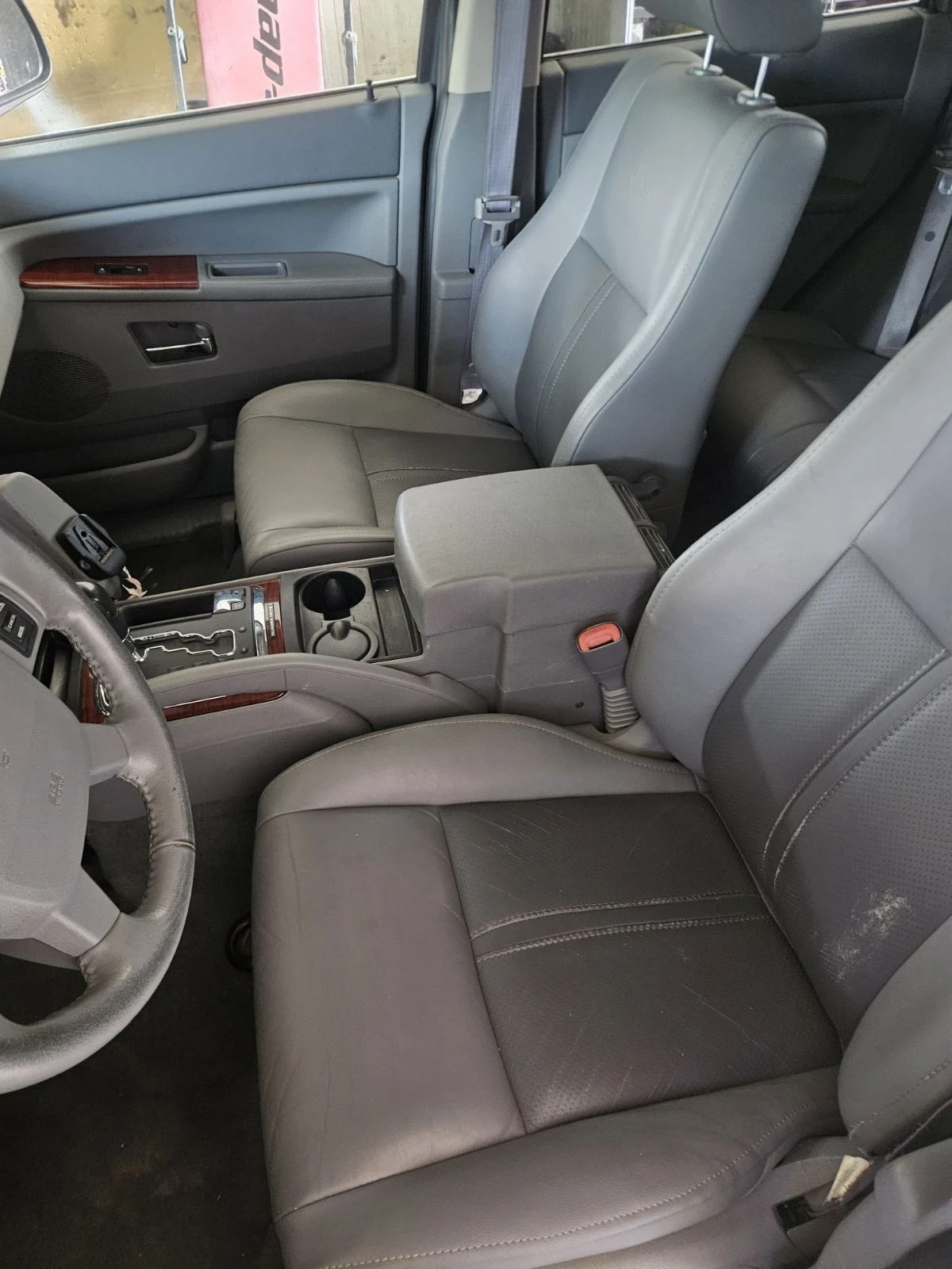 Jeep Grand cherokee Grand Cherokee 4, 7 - изображение 4
