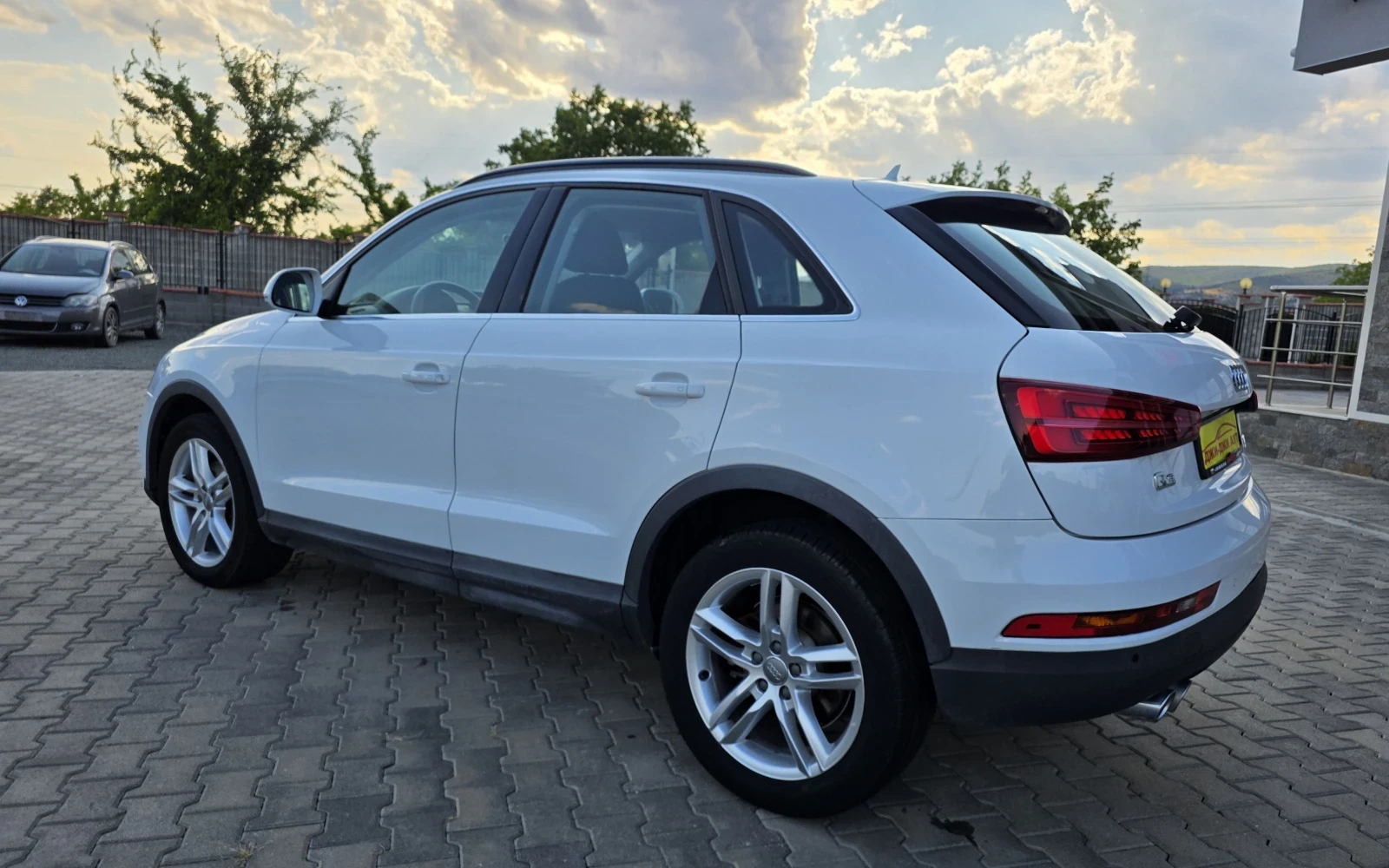 Audi Q3 2.0TDI QUATRO S.TRONIC  - изображение 6