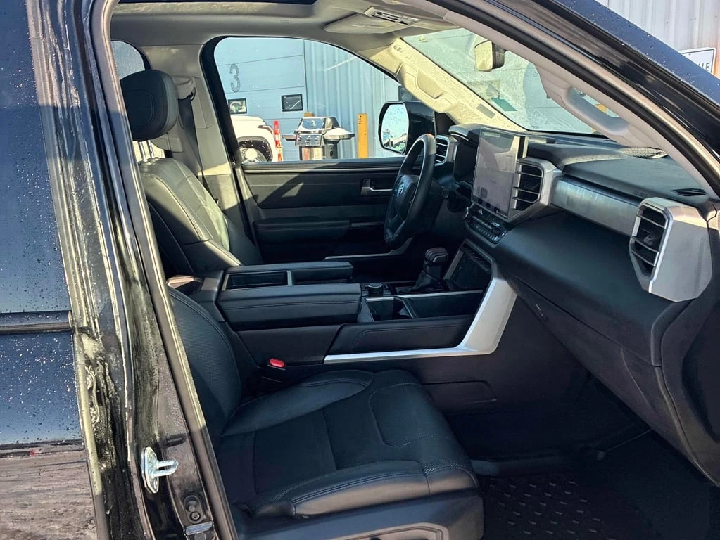 Toyota Tundra * Limited Hybrid * CARFAX * ��� ������������ ����� | Mobile.bg � ����������� 13