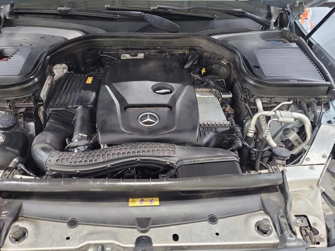 Mercedes-Benz GLC * 300 * CARFAX * ЦЕНА ДО БГ - изображение 9