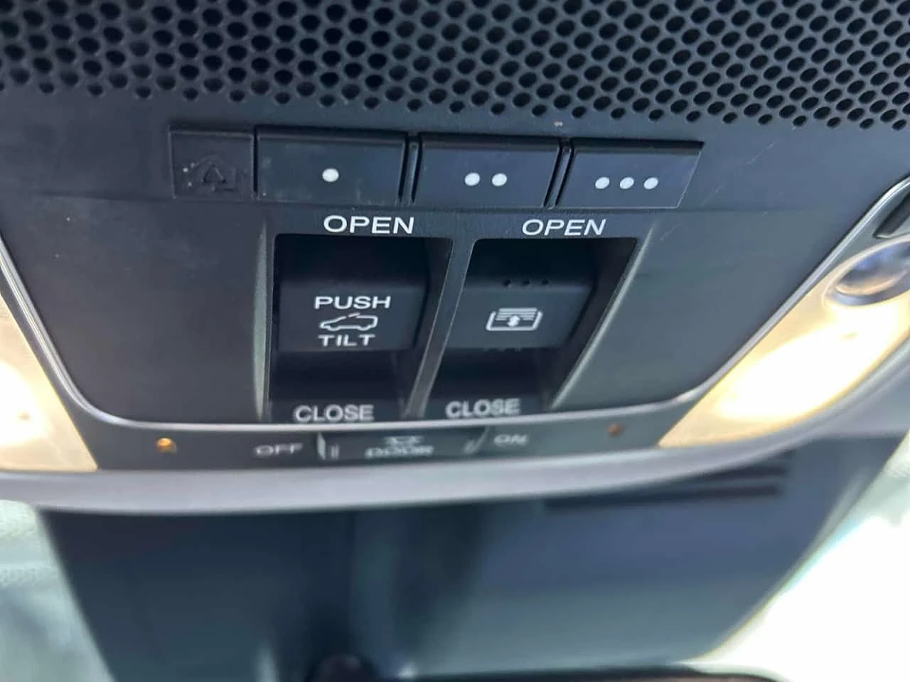 Honda Cr-v * TOURING * 2 КЛЮЧА* ПОДГРЕВ* PANO, снимка 14 - Автомобили и джипове - 54118258