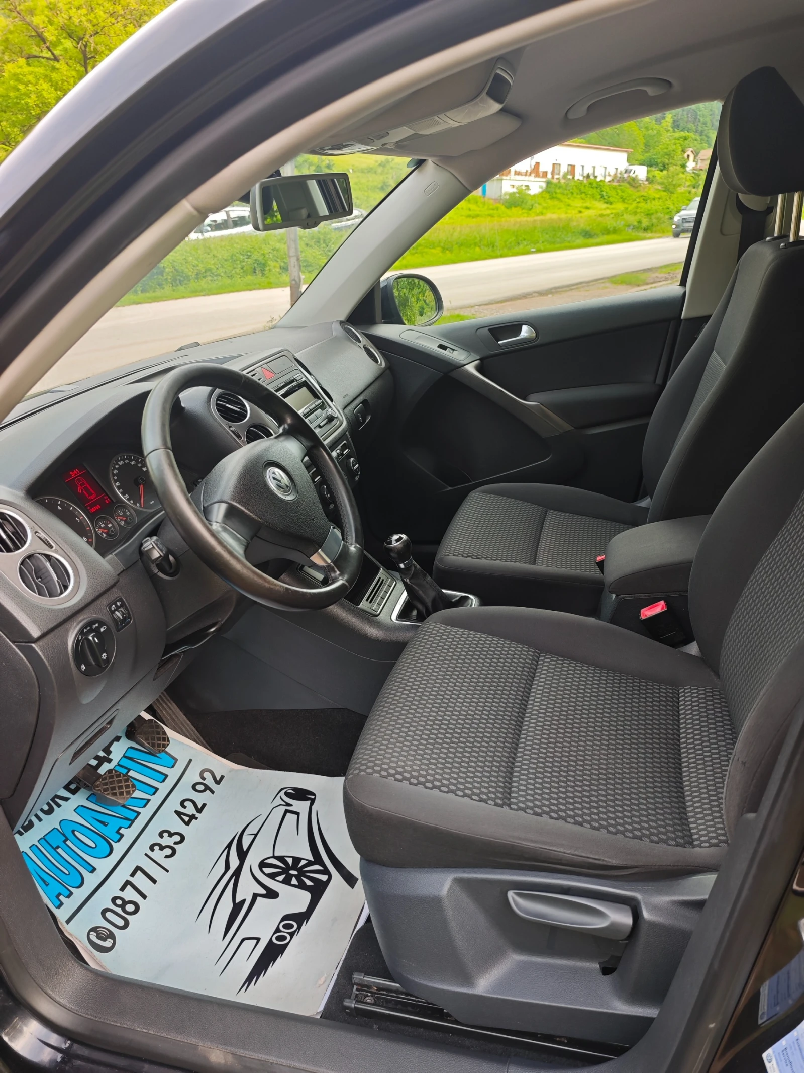 VW Tiguan 2.0ТДИ НОВ ВНОС, снимка 10 - Автомобили и джипове - 55088208