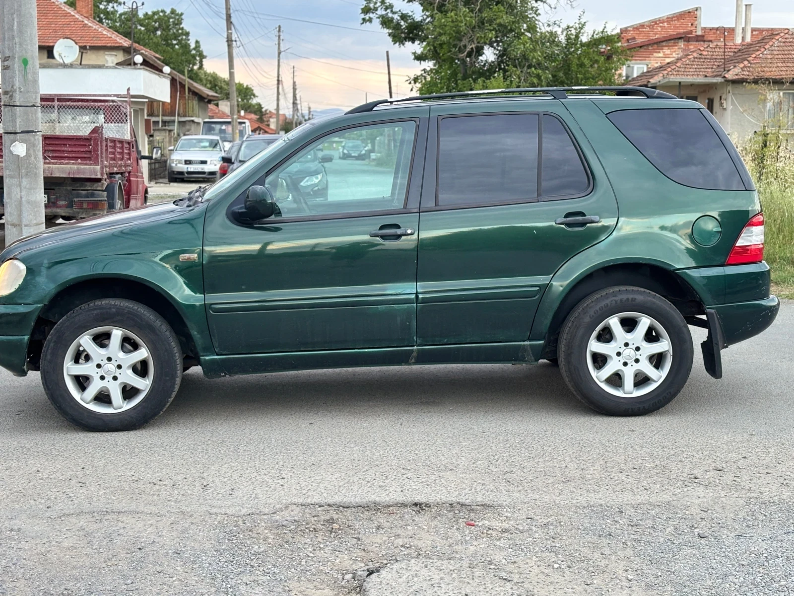 Mercedes-Benz ML 270 Ръчка - CDI, снимка 7 - Автомобили и джипове - 55213564
