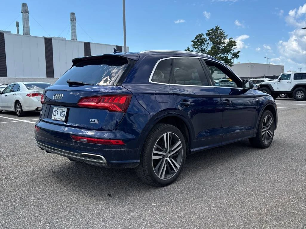 Audi Q5 2.0 TFSI Progressiv  * CARFAX* ОПЦИЯ ЗА ФИНАНСИРАН, снимка 4 - Автомобили и джипове - 55641699