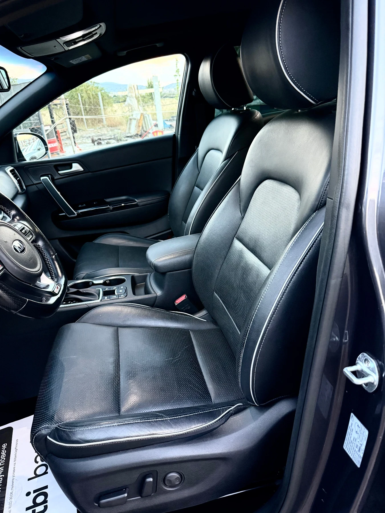 Kia Sportage 2.0CRDI 185к.с GT-Line Швейцария, снимка 9 - Автомобили и джипове - 55815429