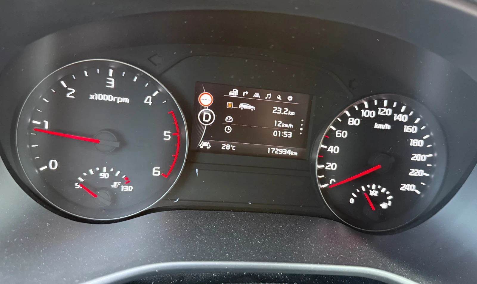 Kia Sportage 2.0CRDI 185к.с GT-Line Швейцария, снимка 11 - Автомобили и джипове - 55815429