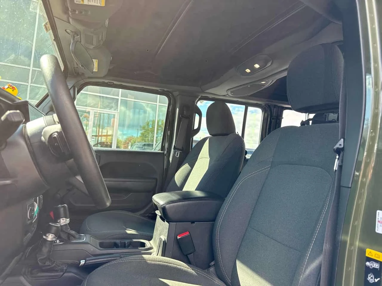 Jeep Wrangler  Sport / CARFAX / ����������  | Mobile.bg � ����������� 10