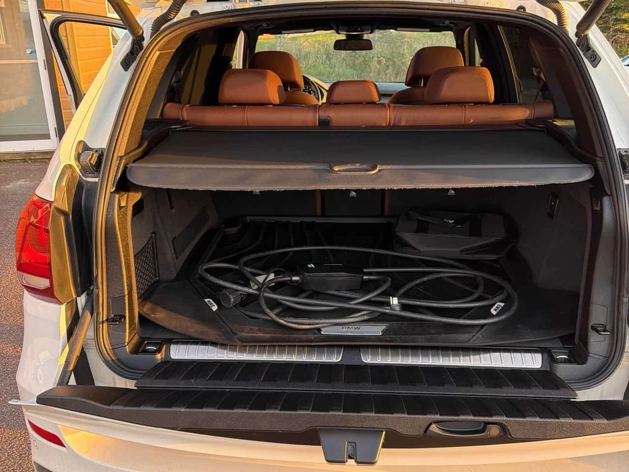 BMW X5 * xDrive40e * CARFAX * ����� �� ����������� | Mobile.bg � ����������� 13