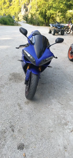 Yamaha YZF-R1, снимка 1