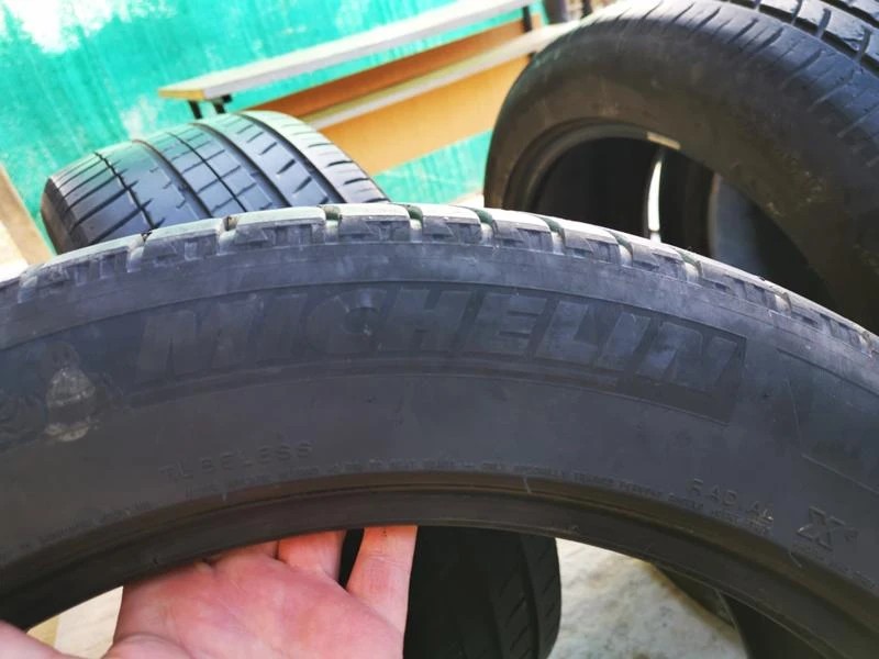 Гуми Летни 275/45R21, снимка 6 - Гуми и джанти - 32019384