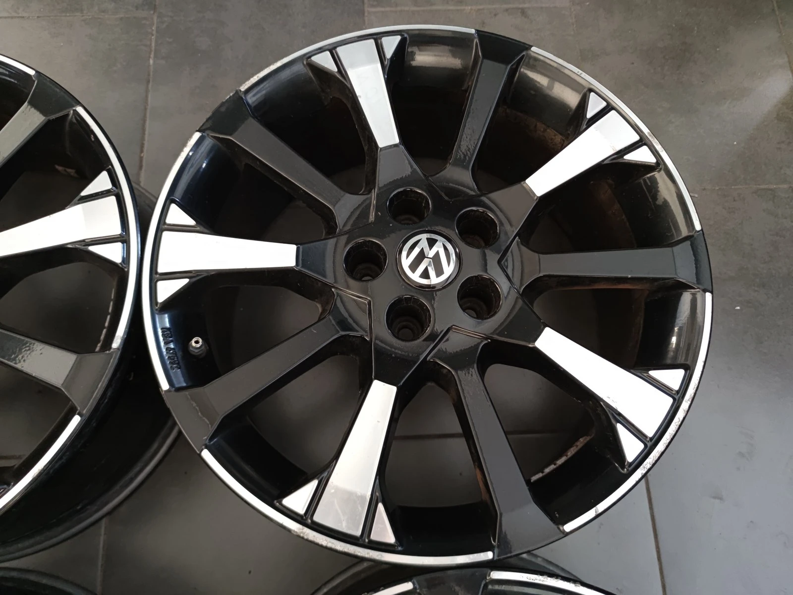 Джанти за VW, снимка 6 - Гуми и джанти - 56688472