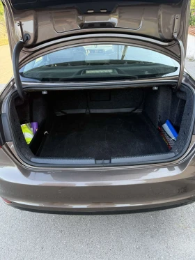 VW Jetta, снимка 16