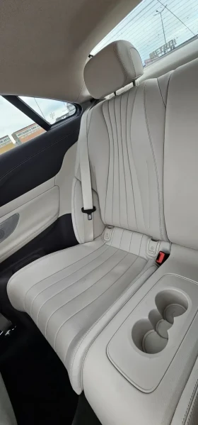Mercedes-Benz E 400 4MATIC Coupe Burmester Панорама, снимка 11