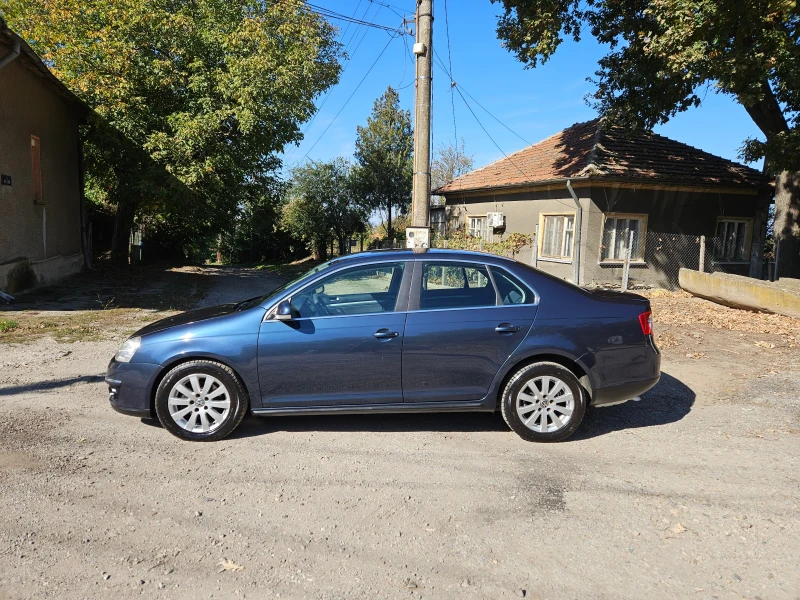 VW Jetta 1.9TDI, снимка 4 - Автомобили и джипове - 47640998